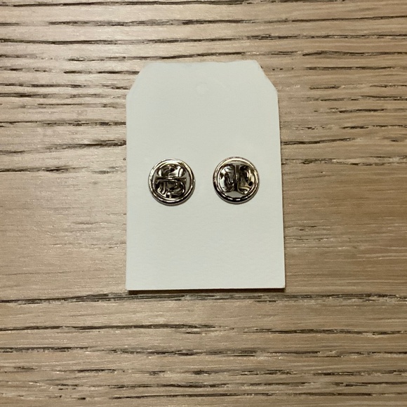 OBEY Type Pin - Picture 3 of 3